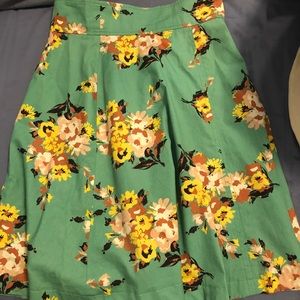 👗💫 Tracy Reese high-waisted skirt!